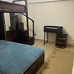 Nice Stay In Modern 2 Bedroom Flat With 3Acs, 2Flat Screen Tvs, Free Wi-Fi Large Balcony In The Heart Of Alexandria